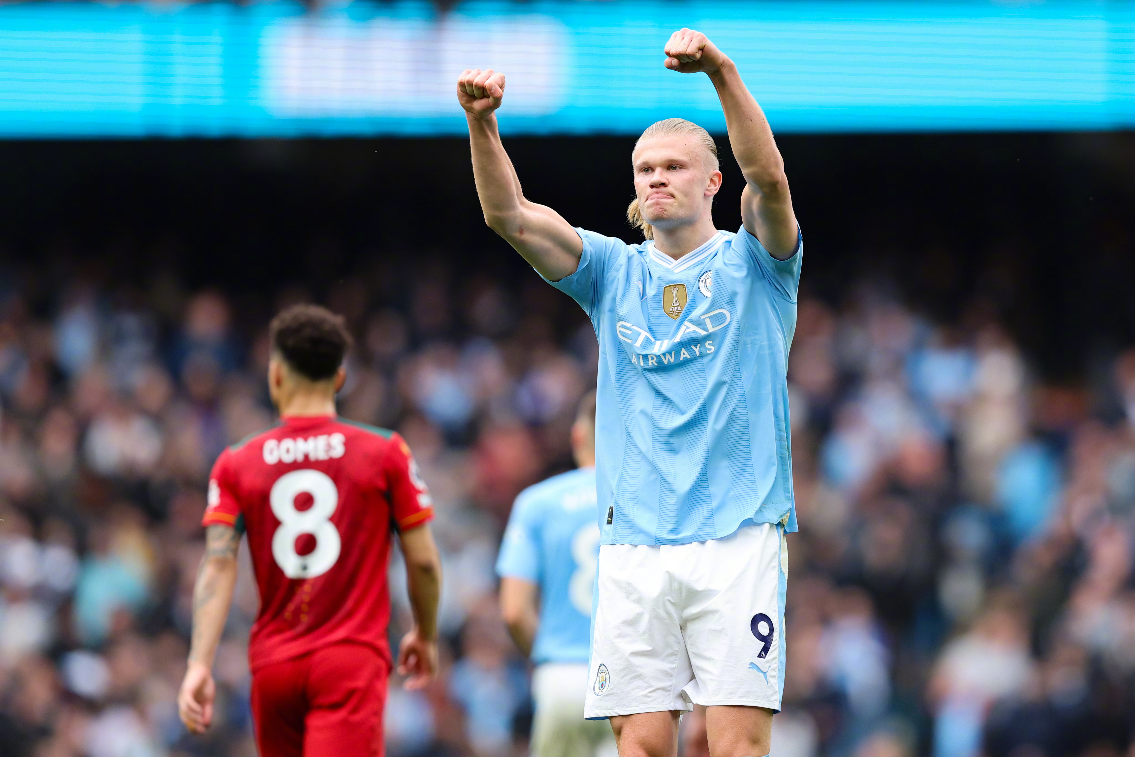 九游体育入口-包含集结日英超焦点战，法兰克福复出首秀，赛场秩序良好，年轻球员得到机会的词条