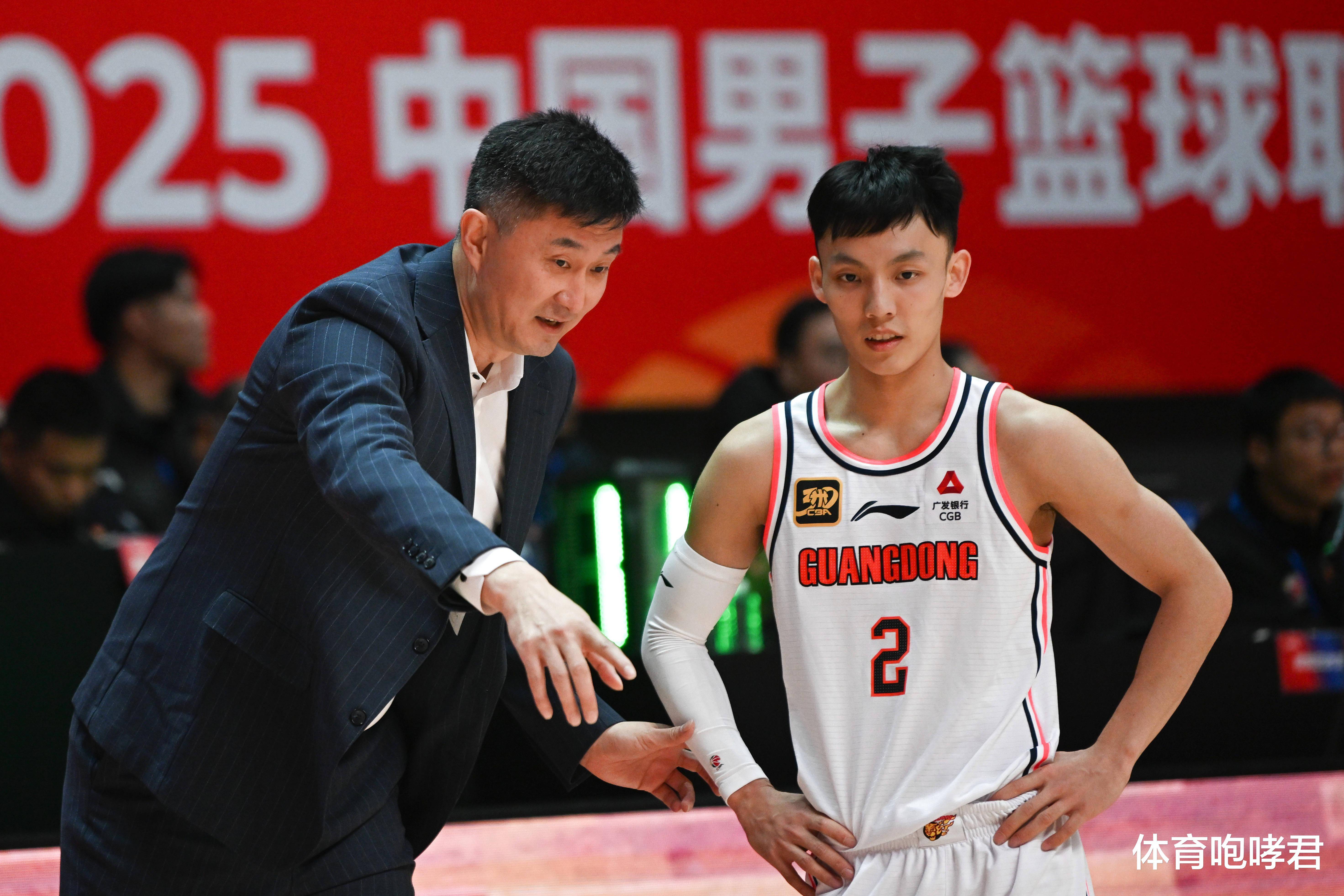 九游体育官网-深圳男篮发布备战花絮；清晨遗憾出局；意甲任务艰巨；年轻球员得到机会的简单介绍